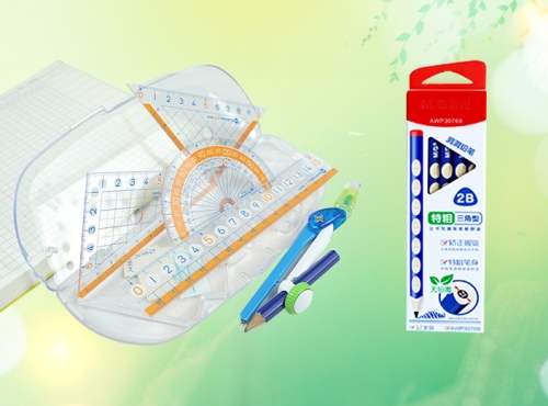 大字尺规和粗洞铅笔