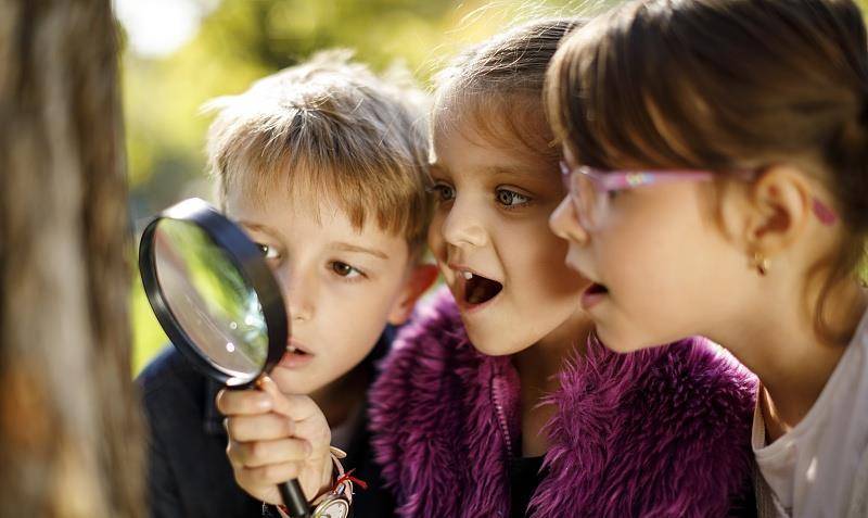 童年时期的低视力技术