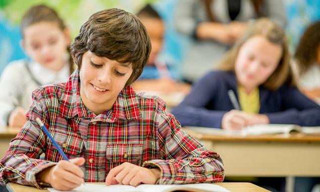 青少年学生低视力设备