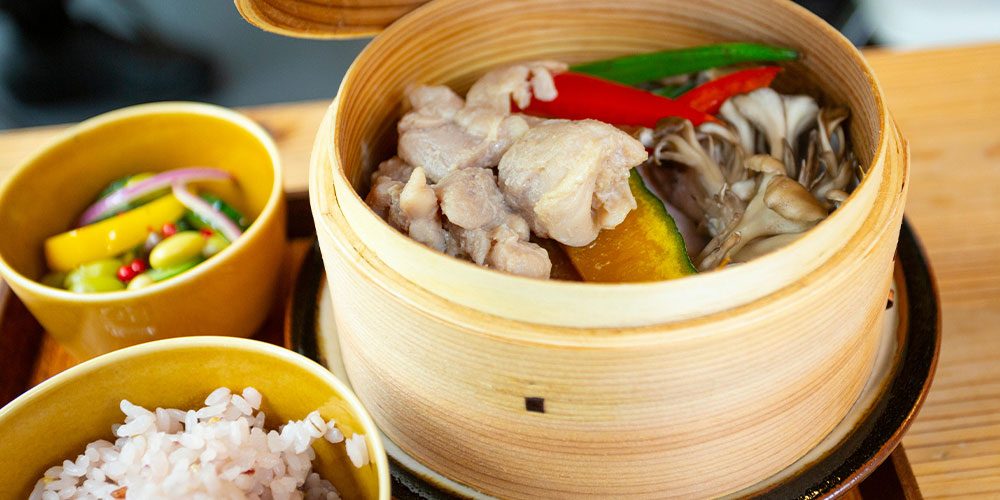 视力加油站：低视力群体的冬季护眼饮食指南 封面