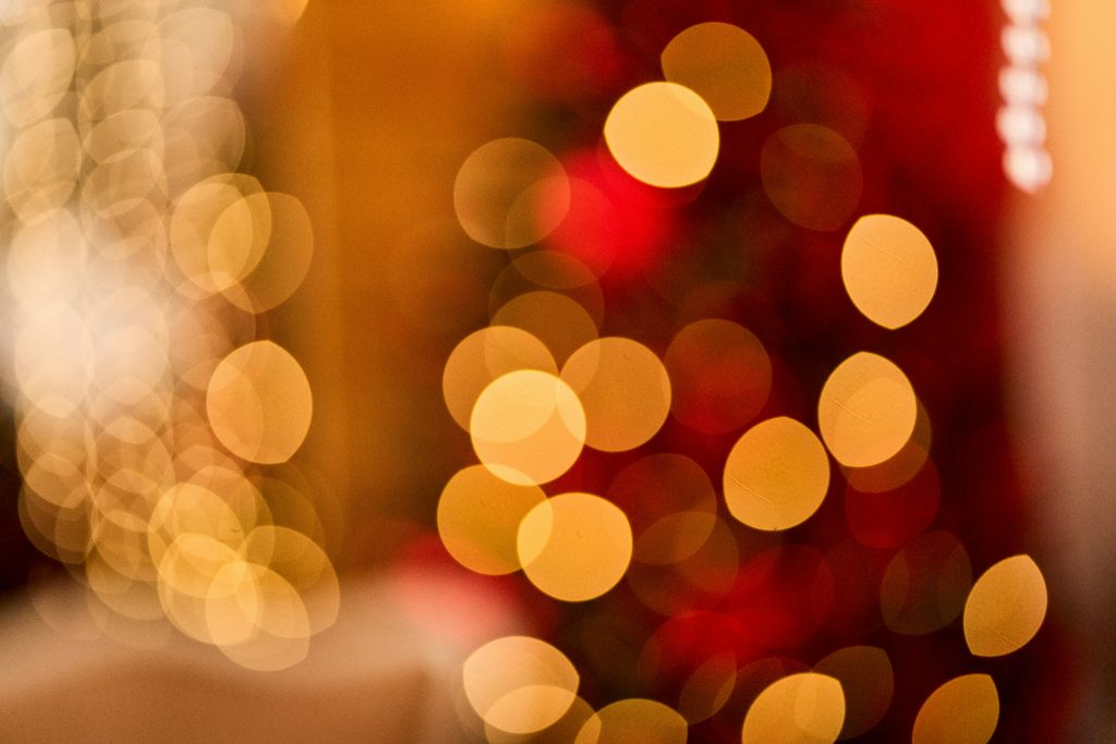 azimbek assarov h ccyejyic4 unsplash